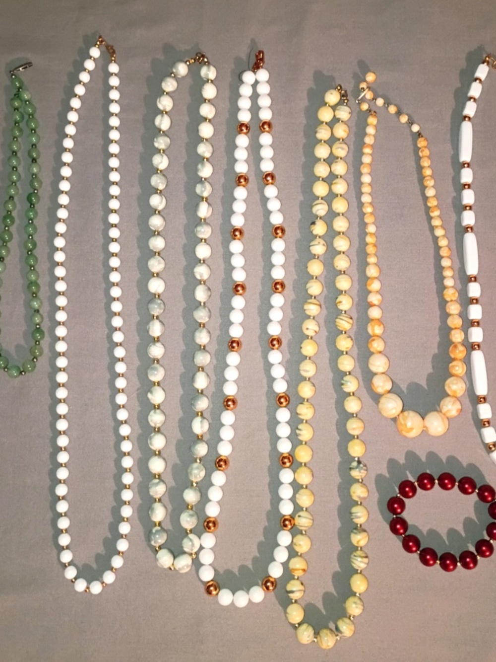 8-Vtg White Cream Green Bead Necklaces Red Bracelet Lot Tifari Monet Napier